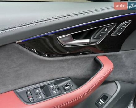 Серый Ауди SQ7, объемом двигателя 4 л и пробегом 24 тыс. км за 112950 $, фото 58 на Automoto.ua