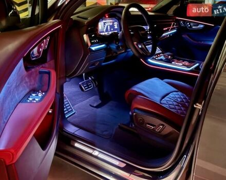 Серый Ауди SQ7, объемом двигателя 4 л и пробегом 24 тыс. км за 112950 $, фото 63 на Automoto.ua