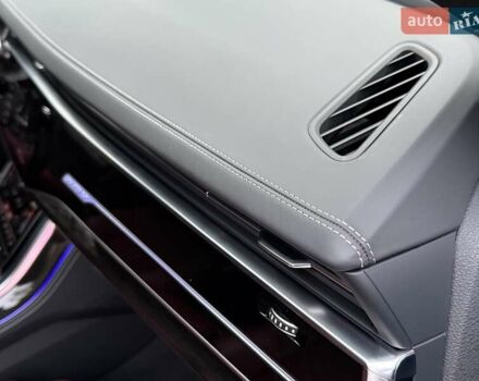 Серый Ауди SQ7, объемом двигателя 4 л и пробегом 24 тыс. км за 112950 $, фото 103 на Automoto.ua