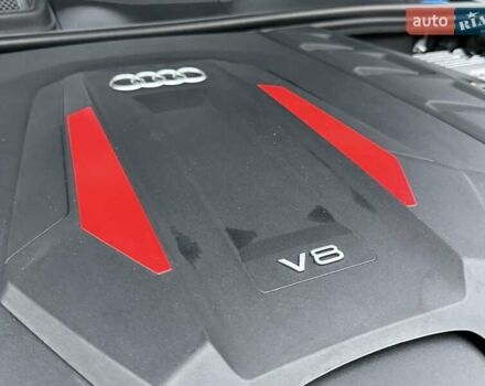 Серый Ауди SQ7, объемом двигателя 4 л и пробегом 24 тыс. км за 112950 $, фото 54 на Automoto.ua