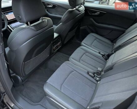 Серый Ауди SQ7, объемом двигателя 4 л и пробегом 1 тыс. км за 108900 $, фото 71 на Automoto.ua