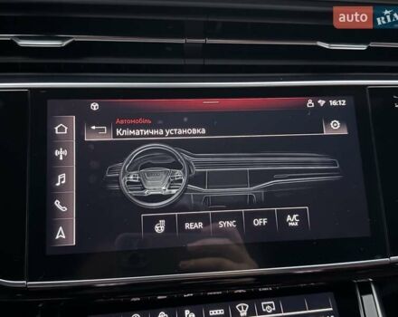 Серый Ауди SQ7, объемом двигателя 4 л и пробегом 24 тыс. км за 112950 $, фото 124 на Automoto.ua