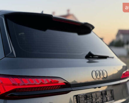 Серый Ауди SQ7, объемом двигателя 4 л и пробегом 1 тыс. км за 115900 $, фото 8 на Automoto.ua
