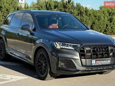 Сірий Ауді SQ7, об'ємом двигуна 3.96 л та пробігом 117 тис. км за 63499 $, фото 1 на Automoto.ua