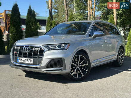 Серый Ауди SQ7, объемом двигателя 4 л и пробегом 55 тыс. км за 72000 $, фото 1 на Automoto.ua