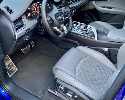 Синий Ауди SQ7, объемом двигателя 3.96 л и пробегом 220 тыс. км за 38000 $, фото 20 на Automoto.ua