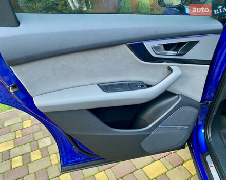 Синий Ауди SQ7, объемом двигателя 3.96 л и пробегом 220 тыс. км за 38000 $, фото 23 на Automoto.ua