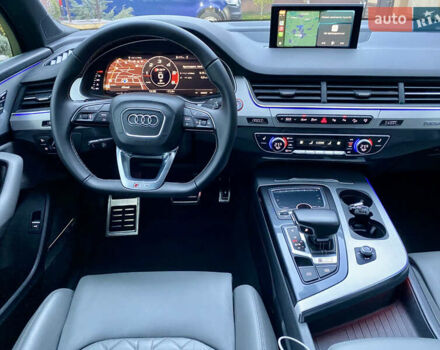 Синий Ауди SQ7, объемом двигателя 3.96 л и пробегом 220 тыс. км за 38000 $, фото 16 на Automoto.ua