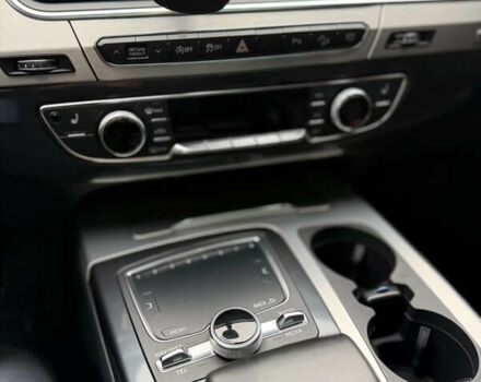 Синий Ауди SQ7, объемом двигателя 3.96 л и пробегом 128 тыс. км за 57900 $, фото 41 на Automoto.ua