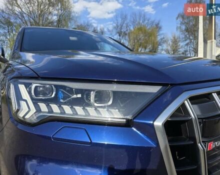 Синий Ауди SQ7, объемом двигателя 4 л и пробегом 182 тыс. км за 68800 $, фото 13 на Automoto.ua