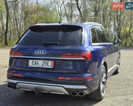 Синий Ауди SQ7, объемом двигателя 4 л и пробегом 182 тыс. км за 68800 $, фото 3 на Automoto.ua