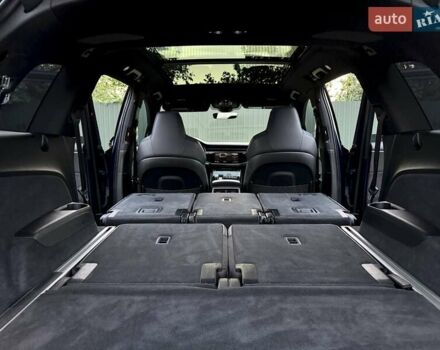 Синій Ауді SQ7, об'ємом двигуна 4 л та пробігом 136 тис. км за 77000 $, фото 80 на Automoto.ua