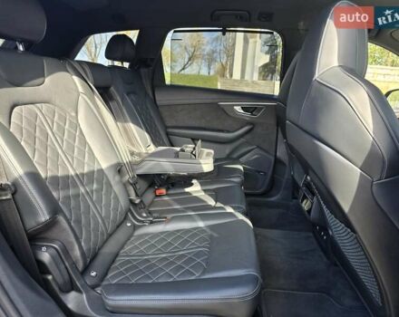 Синий Ауди SQ7, объемом двигателя 4 л и пробегом 182 тыс. км за 68800 $, фото 57 на Automoto.ua