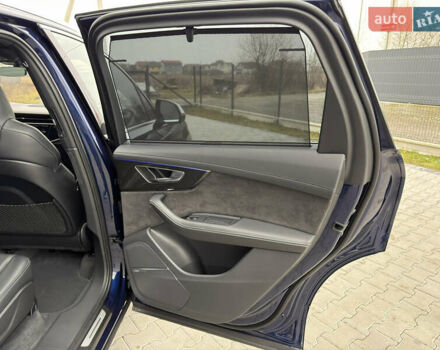 Синий Ауди SQ7, объемом двигателя 4 л и пробегом 185 тыс. км за 74999 $, фото 71 на Automoto.ua