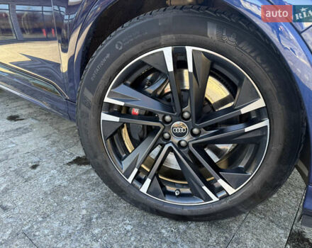 Синий Ауди SQ7, объемом двигателя 3.96 л и пробегом 176 тыс. км за 78000 $, фото 8 на Automoto.ua