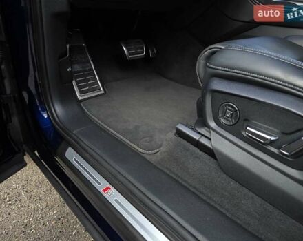 Синий Ауди SQ7, объемом двигателя 4 л и пробегом 182 тыс. км за 68800 $, фото 41 на Automoto.ua