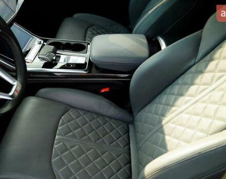 Ауді SQ7 2020 у Львові на Automoto.ua Синій Ауді SQ7, об'ємом двигуна 3.99 л та пробігом 66 тис. км за 72000 $, фото 37 на Automoto.ua