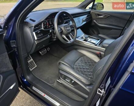 Синий Ауди SQ7, объемом двигателя 4 л и пробегом 182 тыс. км за 68800 $, фото 37 на Automoto.ua