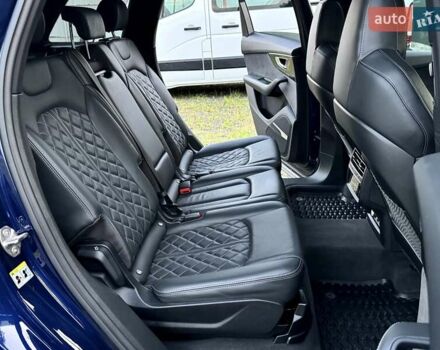 Синій Ауді SQ7, об'ємом двигуна 4 л та пробігом 136 тис. км за 77000 $, фото 67 на Automoto.ua