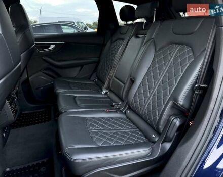 Синій Ауді SQ7, об'ємом двигуна 4 л та пробігом 136 тис. км за 77000 $, фото 65 на Automoto.ua