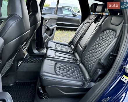 Синій Ауді SQ7, об'ємом двигуна 4 л та пробігом 136 тис. км за 77000 $, фото 64 на Automoto.ua