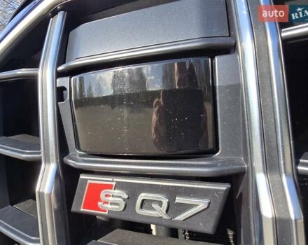 Синий Ауди SQ7, объемом двигателя 4 л и пробегом 182 тыс. км за 68800 $, фото 15 на Automoto.ua