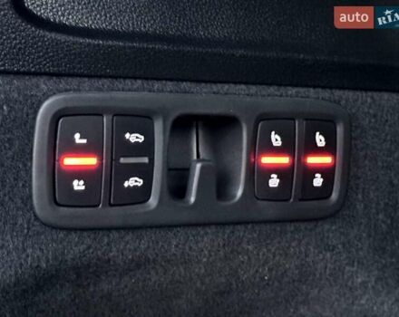 Синій Ауді SQ7, об'ємом двигуна 4 л та пробігом 136 тис. км за 77000 $, фото 23 на Automoto.ua