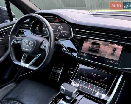 Синій Ауді SQ7, об'ємом двигуна 4 л та пробігом 136 тис. км за 77000 $, фото 59 на Automoto.ua