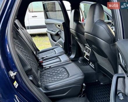 Синій Ауді SQ7, об'ємом двигуна 4 л та пробігом 136 тис. км за 77000 $, фото 27 на Automoto.ua