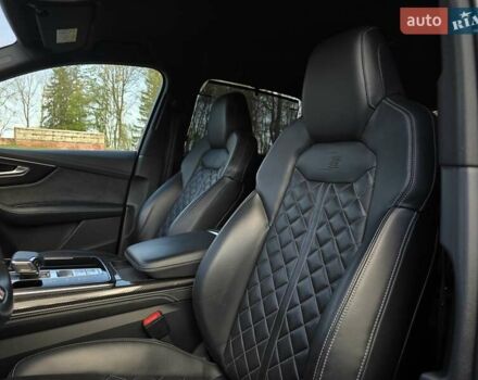 Синий Ауди SQ7, объемом двигателя 4 л и пробегом 182 тыс. км за 68800 $, фото 44 на Automoto.ua
