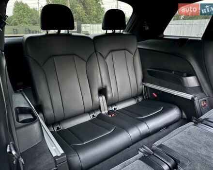 Синій Ауді SQ7, об'ємом двигуна 4 л та пробігом 136 тис. км за 77000 $, фото 73 на Automoto.ua