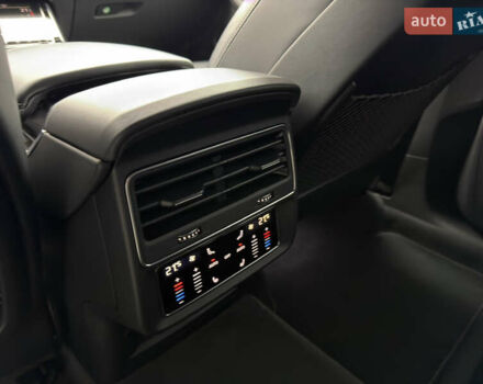 Синий Ауди SQ7, объемом двигателя 4 л и пробегом 185 тыс. км за 74999 $, фото 45 на Automoto.ua