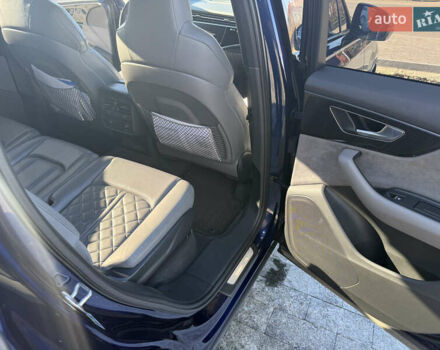 Синий Ауди SQ7, объемом двигателя 3.96 л и пробегом 176 тыс. км за 78000 $, фото 11 на Automoto.ua