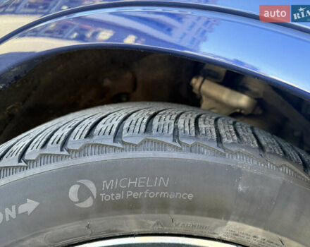 Синий Ауди SQ7, объемом двигателя 3.96 л и пробегом 176 тыс. км за 78000 $, фото 9 на Automoto.ua