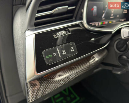 Синий Ауди SQ7, объемом двигателя 4 л и пробегом 185 тыс. км за 74999 $, фото 36 на Automoto.ua