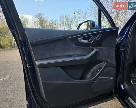 Синий Ауди SQ7, объемом двигателя 4 л и пробегом 182 тыс. км за 68800 $, фото 35 на Automoto.ua
