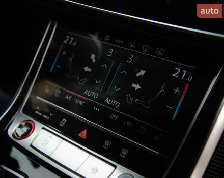 Ауді SQ7 2020 у Львові на Automoto.ua Синій Ауді SQ7, об'ємом двигуна 3.99 л та пробігом 66 тис. км за 72000 $, фото 27 на Automoto.ua