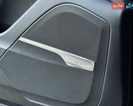 Синій Ауді SQ7, об'ємом двигуна 4 л та пробігом 136 тис. км за 77000 $, фото 29 на Automoto.ua