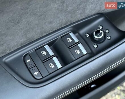 Синій Ауді SQ7, об'ємом двигуна 4 л та пробігом 136 тис. км за 77000 $, фото 32 на Automoto.ua
