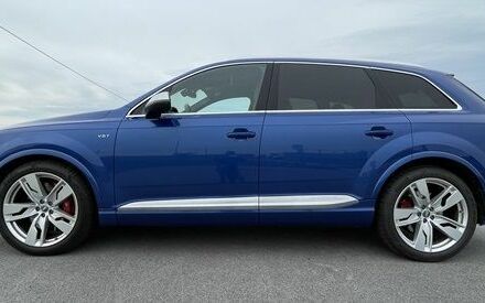 Ауди SQ7 2016 в Львове на Automoto.ua Синий Ауди SQ7, объемом двигателя 4.25 л и пробегом 232 тыс. км за 34000 $, фото 1 на Automoto.ua