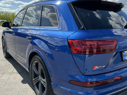 Ауди SQ7 2017 в Ровно на Automoto.ua Синий Ауди SQ7, объемом двигателя 3.96 л и пробегом 162 тыс. км за 59999 $, фото 1 на Automoto.ua