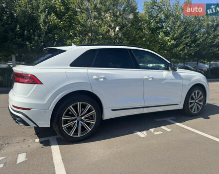 Білий Ауді SQ8, об'ємом двигуна 4 л та пробігом 75 тис. км за 75000 $, фото 26 на Automoto.ua