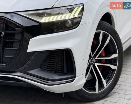 Ауди SQ8 2021 в Тернополе на Automoto.ua Белый Ауди SQ8, объемом двигателя 3.96 л и пробегом 101 тыс. км за 92000 $, фото 8 на Automoto.ua