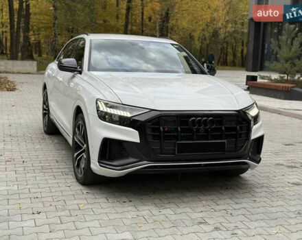 Ауди SQ8 2021 в Тернополе на Automoto.ua Белый Ауди SQ8, объемом двигателя 3.96 л и пробегом 101 тыс. км за 92000 $, фото 2 на Automoto.ua