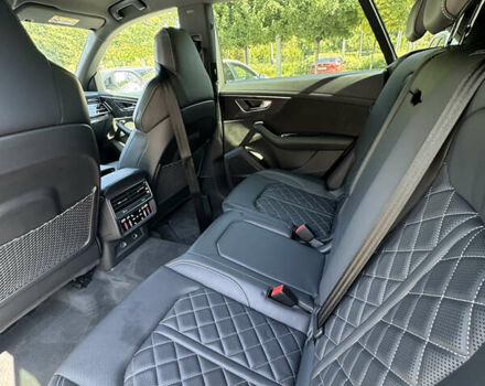 Білий Ауді SQ8, об'ємом двигуна 4 л та пробігом 75 тис. км за 75000 $, фото 25 на Automoto.ua