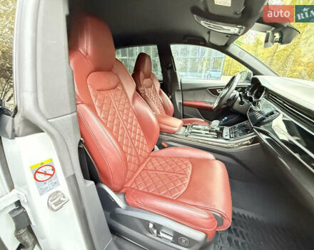 Ауди SQ8 2021 в Тернополе на Automoto.ua Белый Ауди SQ8, объемом двигателя 3.96 л и пробегом 101 тыс. км за 92000 $, фото 40 на Automoto.ua