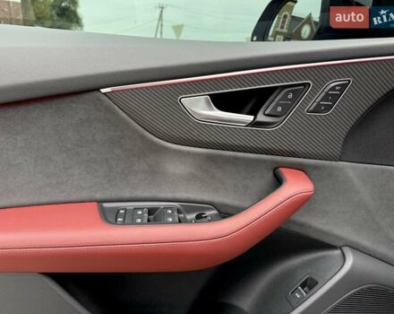 Белый Ауди SQ8, объемом двигателя 4 л и пробегом 30 тыс. км за 111000 $, фото 59 на Automoto.ua