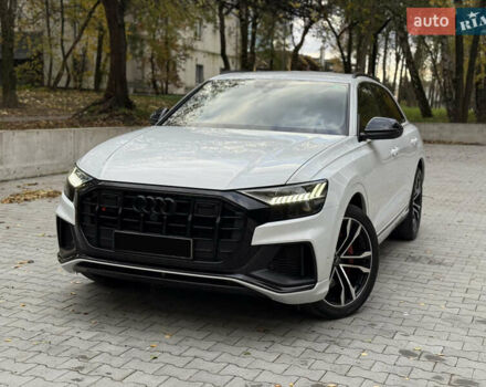 Ауді SQ8 2021 у Тернополі на Automoto.ua Білий Ауді SQ8, об'ємом двигуна 3.96 л та пробігом 101 тис. км за 92000 $, фото 1 на Automoto.ua