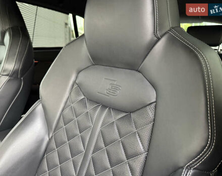 Чорний Ауді SQ8, об'ємом двигуна 4 л та пробігом 199 тис. км за 65000 $, фото 88 на Automoto.ua