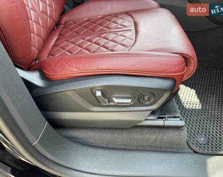 Черный Ауди SQ8, объемом двигателя 3.96 л и пробегом 151 тыс. км за 82500 $, фото 51 на Automoto.ua